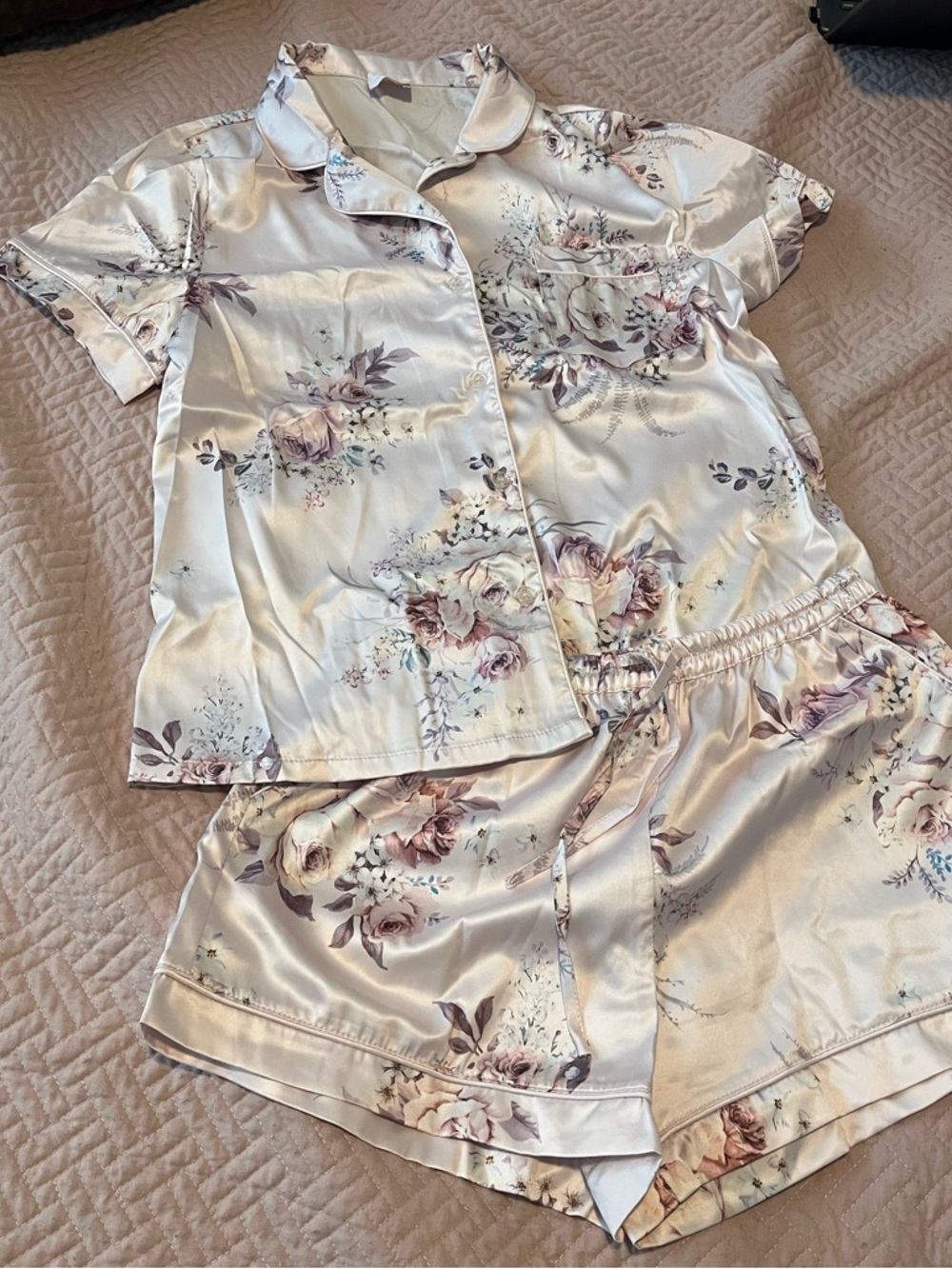 Silky like Floral Short Pajama Set - Light Champagne/Pink